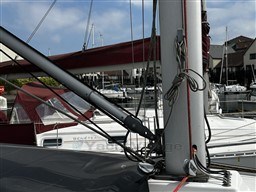 lpslzb7bn6.jpg