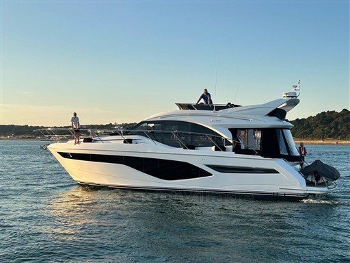 zu80csk3a8.jpg