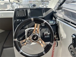 73fx89j1cj.jpg