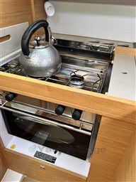 d1ncc8hf80.jpg
