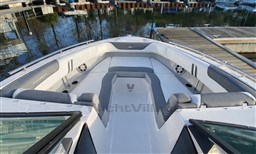 667mvsl5rk.jpg