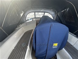 lyaeo4zp8v.jpg