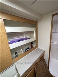 99a6cr1bs8.jpg