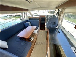 1qfa28z7wb.jpg