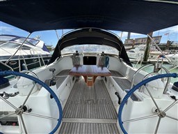 ahfnb8q40e.jpg