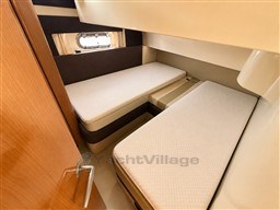 huxzsqf96p.jpg
