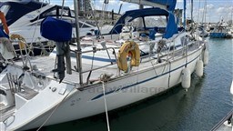 4gnd9uub77.jpg