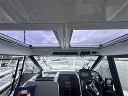 rjjz9u9yuk.jpg