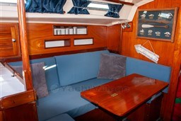 059um3n84m.jpg