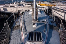 xe8h00one2.jpg