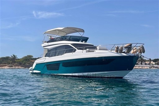 Azimut Fly 53