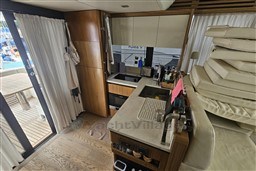 p48i4b9yk7.jpg