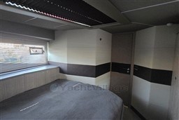 855hhum8dy.jpg
