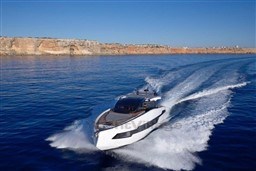 c7hywcxyko.jpg