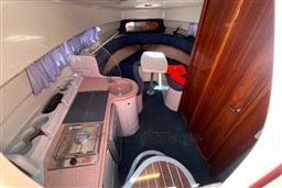 z7gd2rp6c8.jpg