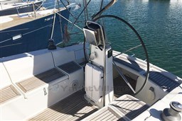 tjr8augsw4.jpg