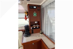 03pp5r108f.jpg