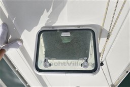 7hmalp817t.jpg