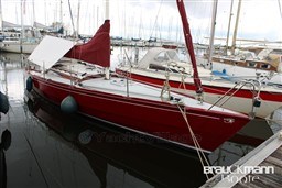 r0zct6779w.jpg