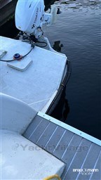 v9s5owfd78.jpg