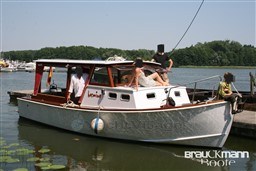 35p9xez2v6.jpg