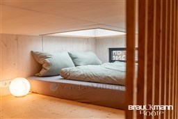 jrly8p9lx6.jpg