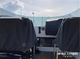 bs55qmhu1m.jpg