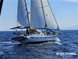 43e5qvi16d.jpg