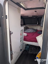 pd71sj3x0m.jpg
