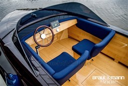 096w62x6gd.jpg