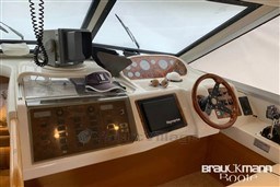 n7rroyuzb3.jpg