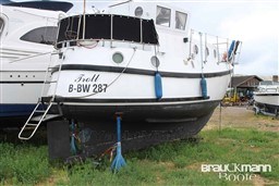 lcqb9ucwgl.jpg