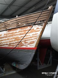 ul4q2k3a83.jpg