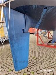 dkv89ybf8o.jpg