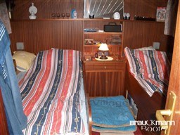 nf7ho67q09.jpg