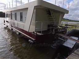 60e8wp9slv.jpg