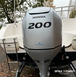 020l2hywn1.jpg