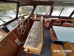 86c2qr23zp.jpg