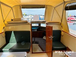 5an55r16yw.jpg