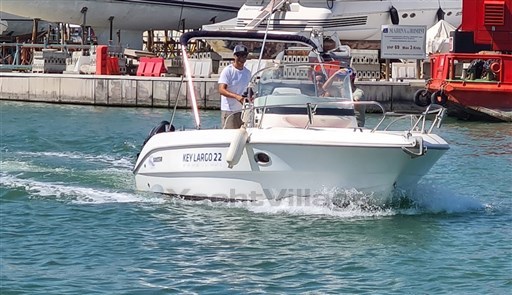 Sessa Marine Key Largo 22'