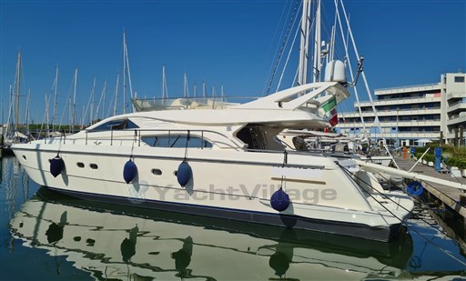 Ferretti Yachts Ferretti 57'