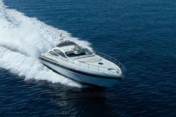 Pershing 52'