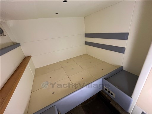 Sunseeker Predator 63 - 1994 (13).jpeg