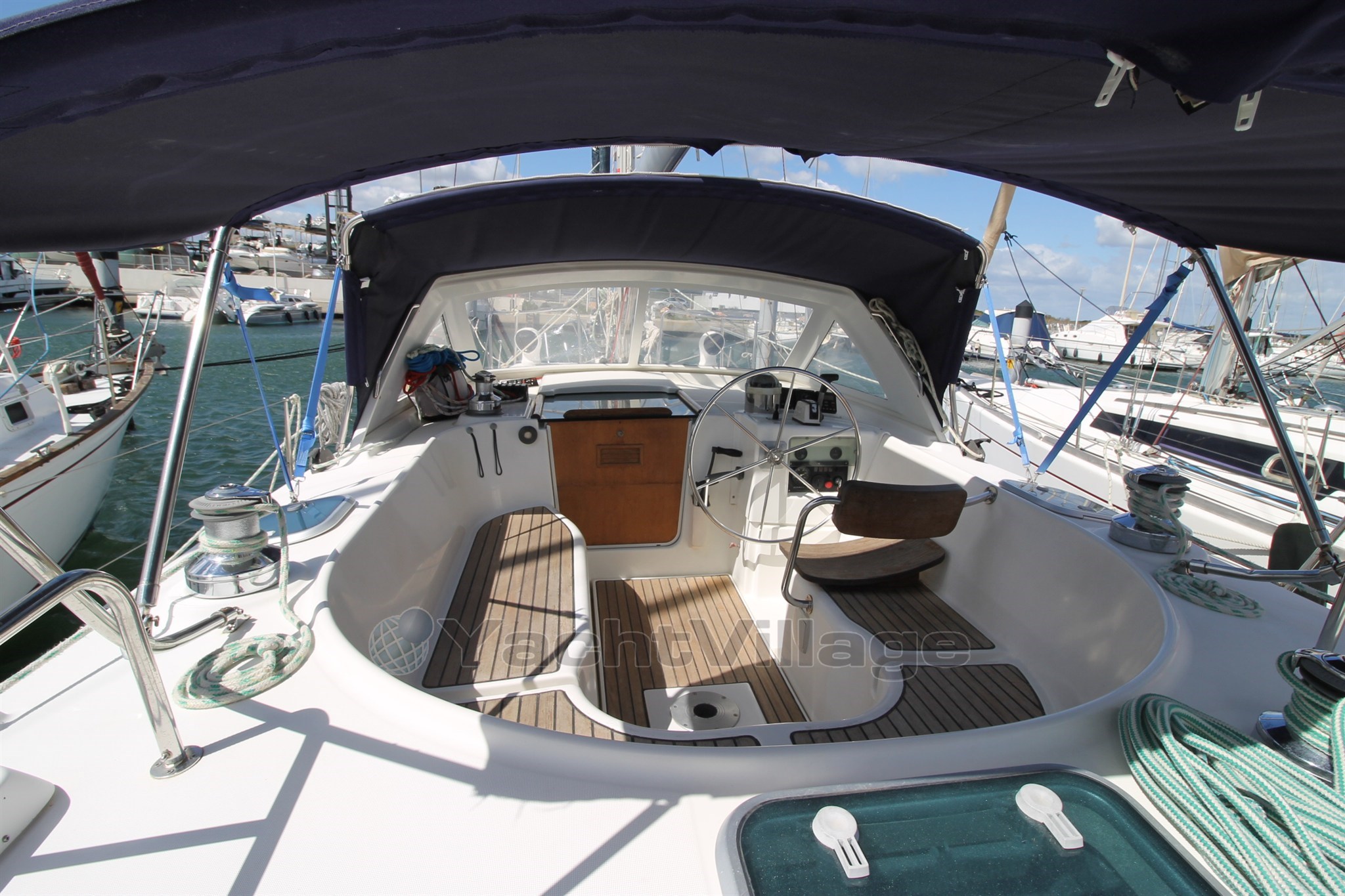 OCEANIS 40CC PHILIPPE PLAISANCE00032