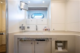 Van Der Valk_Nicostasia (38).jpg