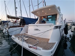 Galeon 390 HT (12).JPG