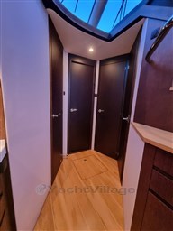 Galeon 390 HT (19).JPG