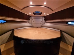 Galeon 390 HT (15).JPG