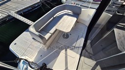 BAVARIA S36 (34).jpg