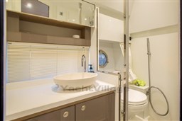 Cranchi Z35_2018 (14).jpg